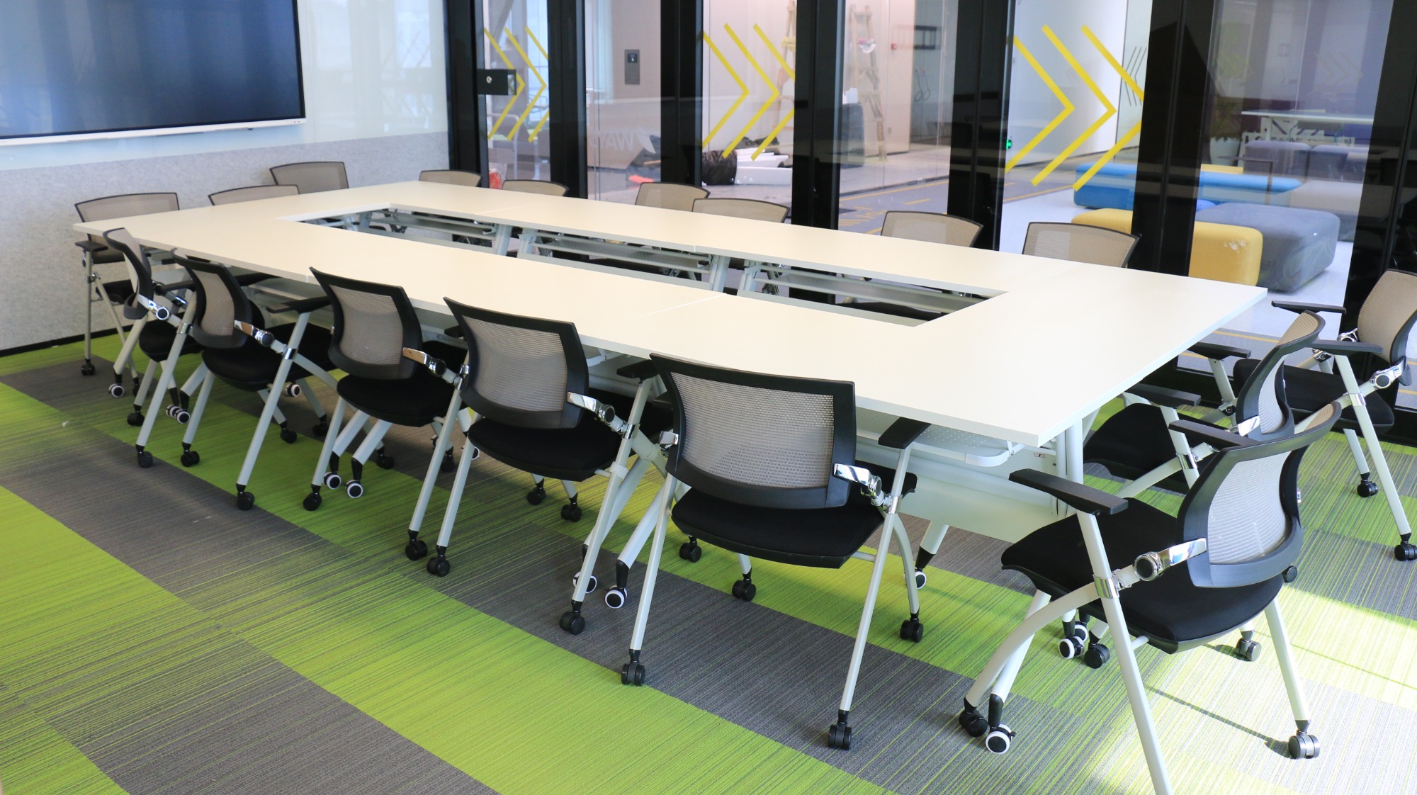 Meet&Co furniture project_meeting spaces 