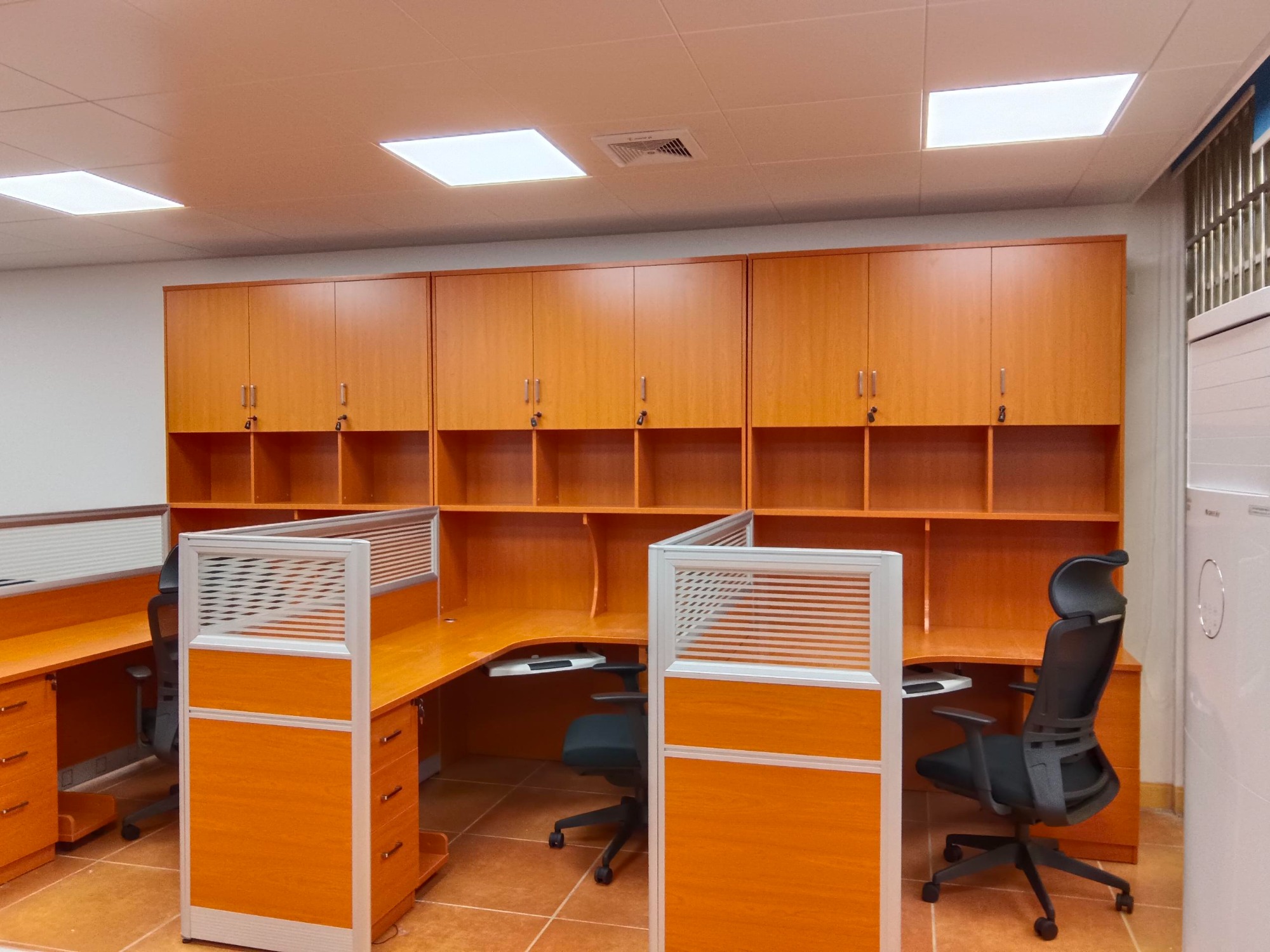 furniture project_Medical University_cubicles 